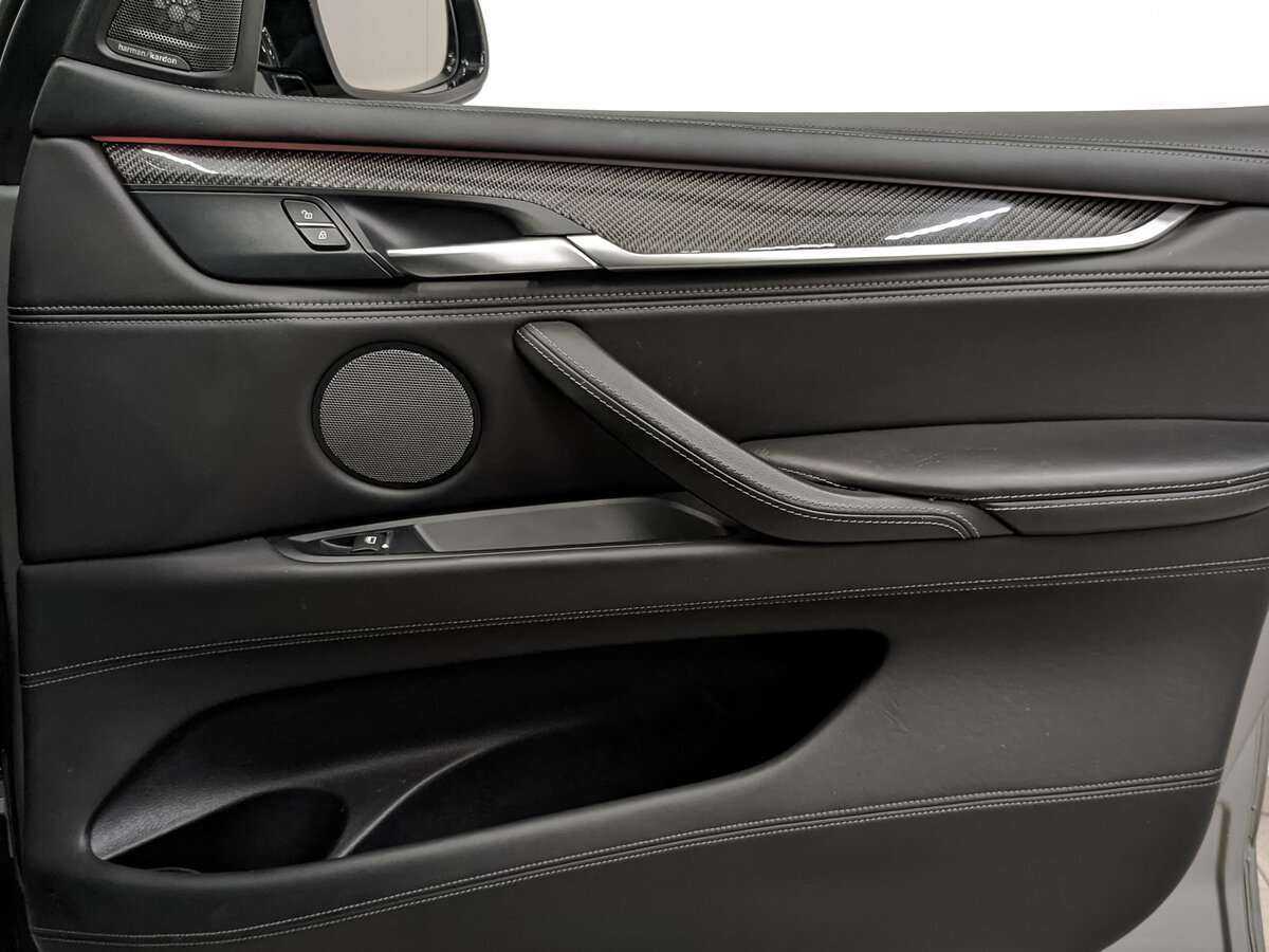 BMW X5 M, 2016 Фото №18