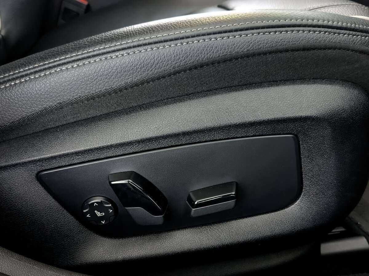 BMW 5 серии 520d, 2019 Фото №20