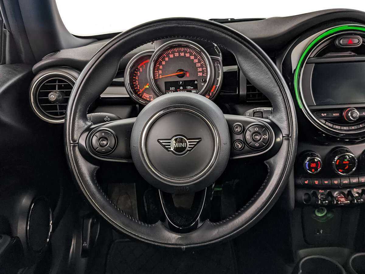 Mini Hatch Cooper, 2020 Фото №17