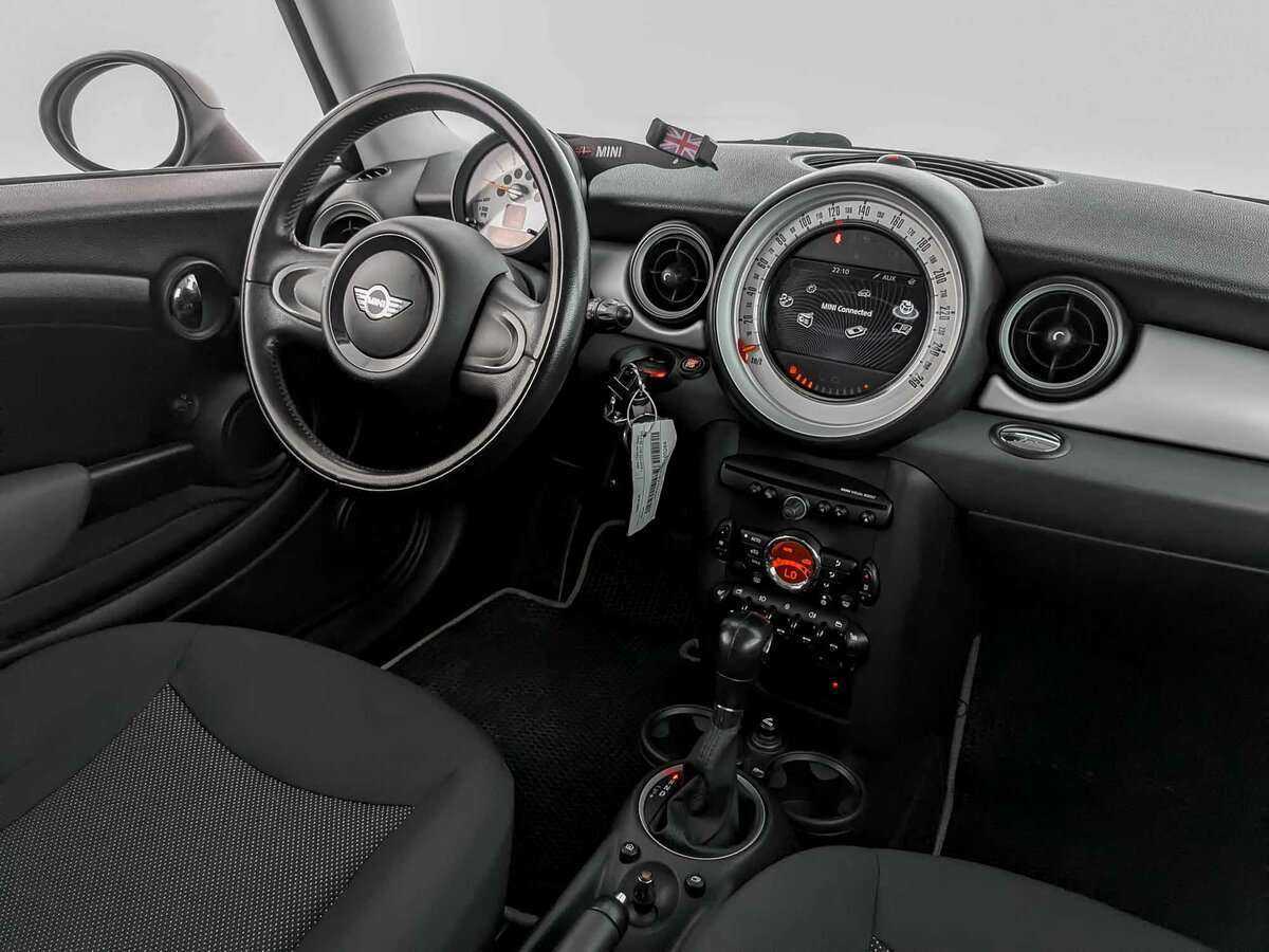 Mini Clubman Cooper, 2011 Фото №22