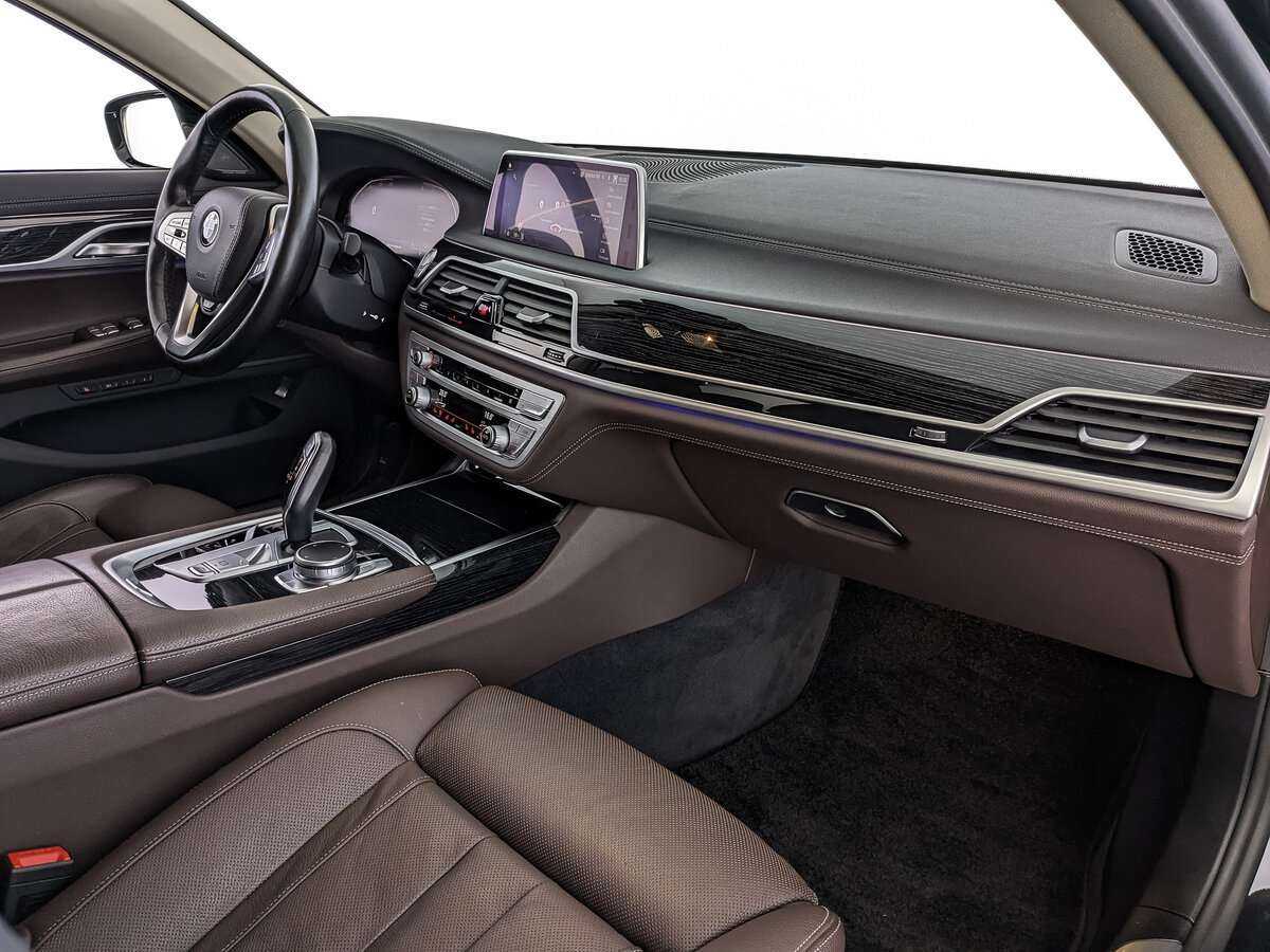 BMW 7 серии Long 730Ld xDrive, 2019 Фото №9