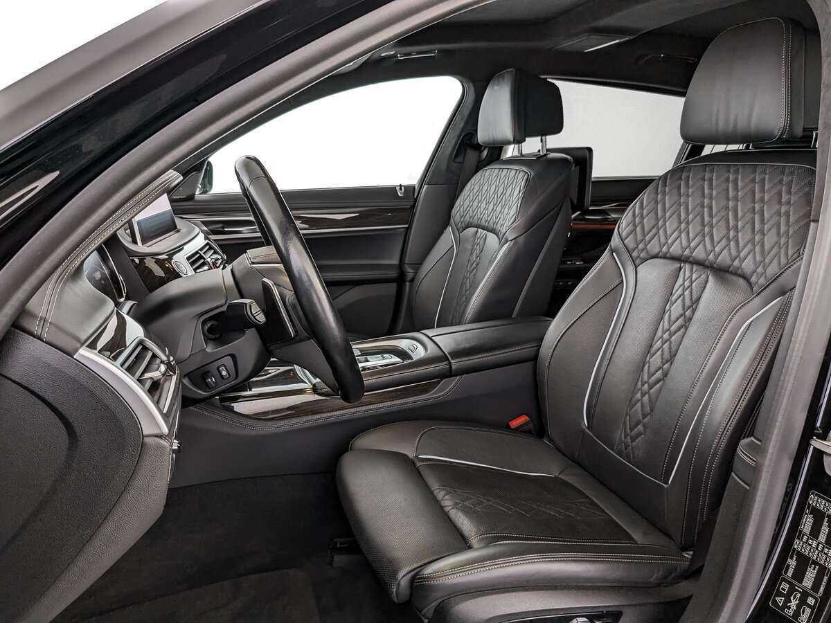 BMW 7 серии Long 750Li xDrive, 2019 Фото №15