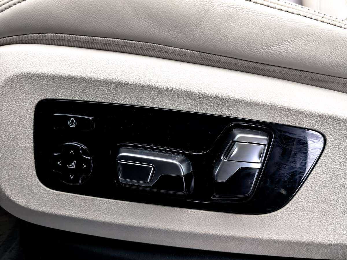 BMW X7 M50d, 2019 Фото №18