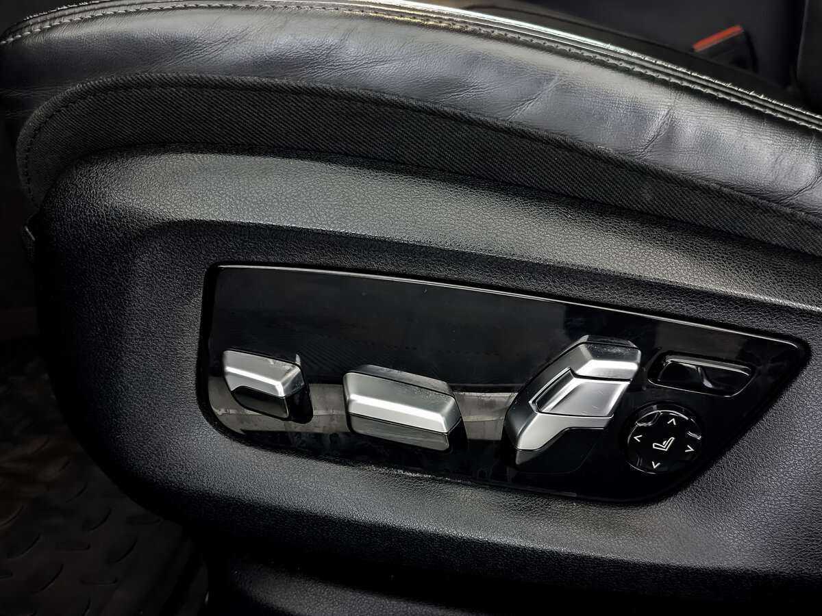 BMW 7 серии Long 750Li xDrive, 2017 Фото №20