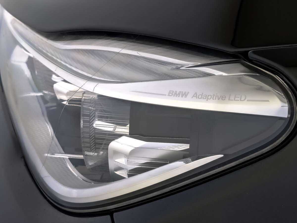 BMW 7 серии Long 750Li xDrive, 2017 Фото №28