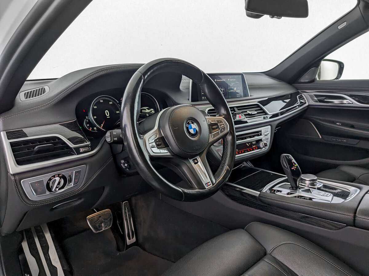 BMW 7 серии 730d xDrive, 2019 Фото №14