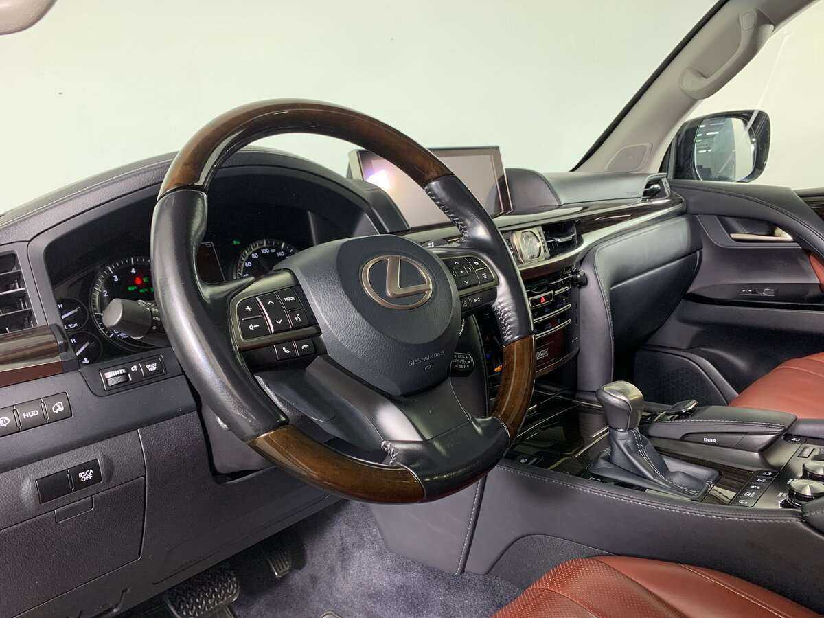 Lexus LX 570, 2017 Фото №10