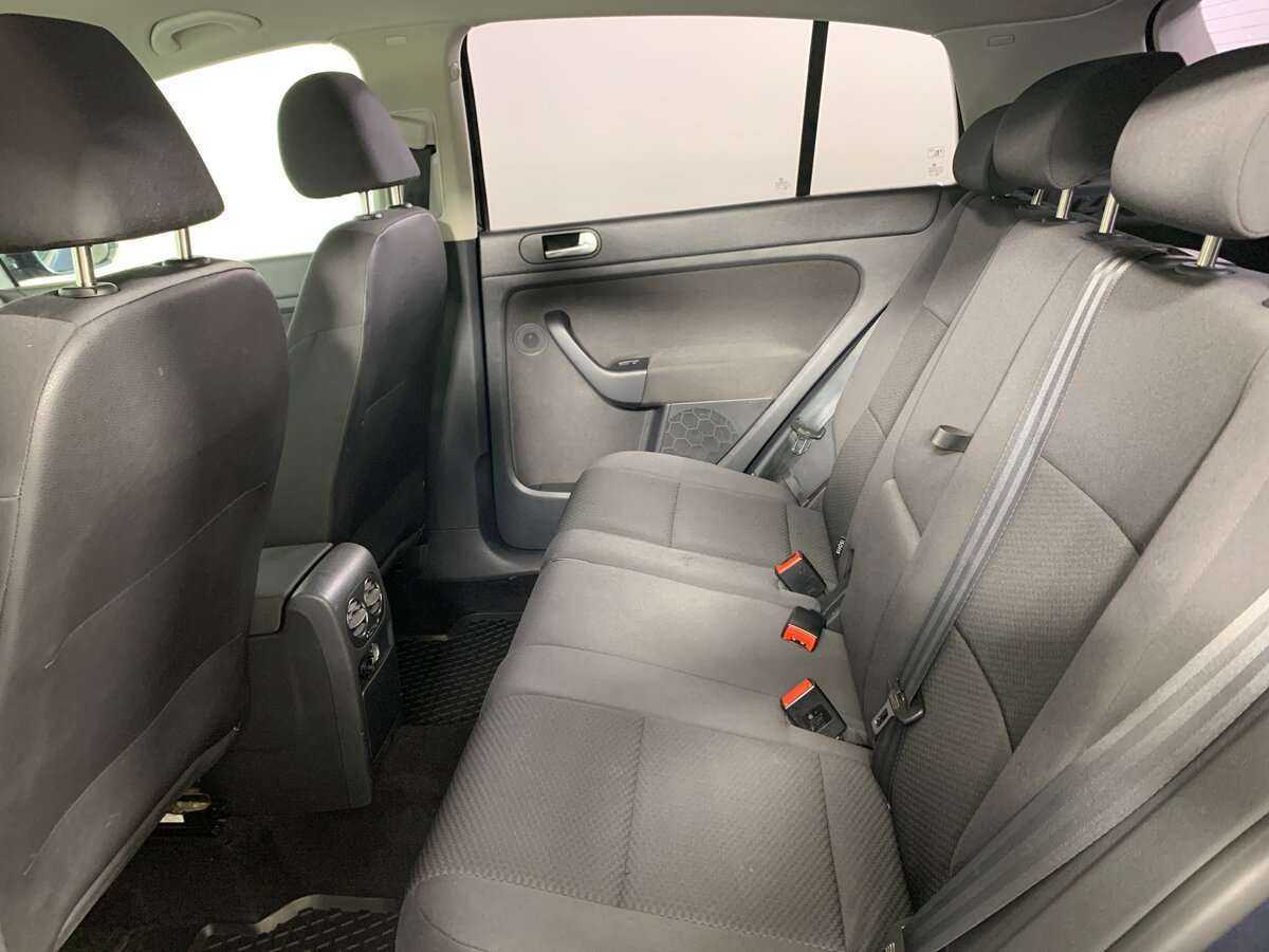 Volkswagen Golf Plus, 2010 Фото №16