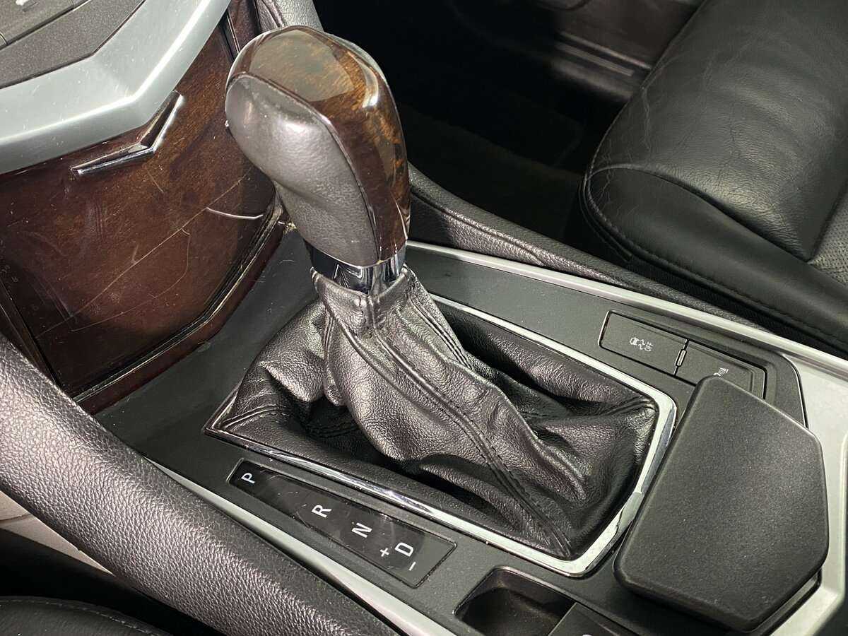 Cadillac SRX, 2011 Фото №19