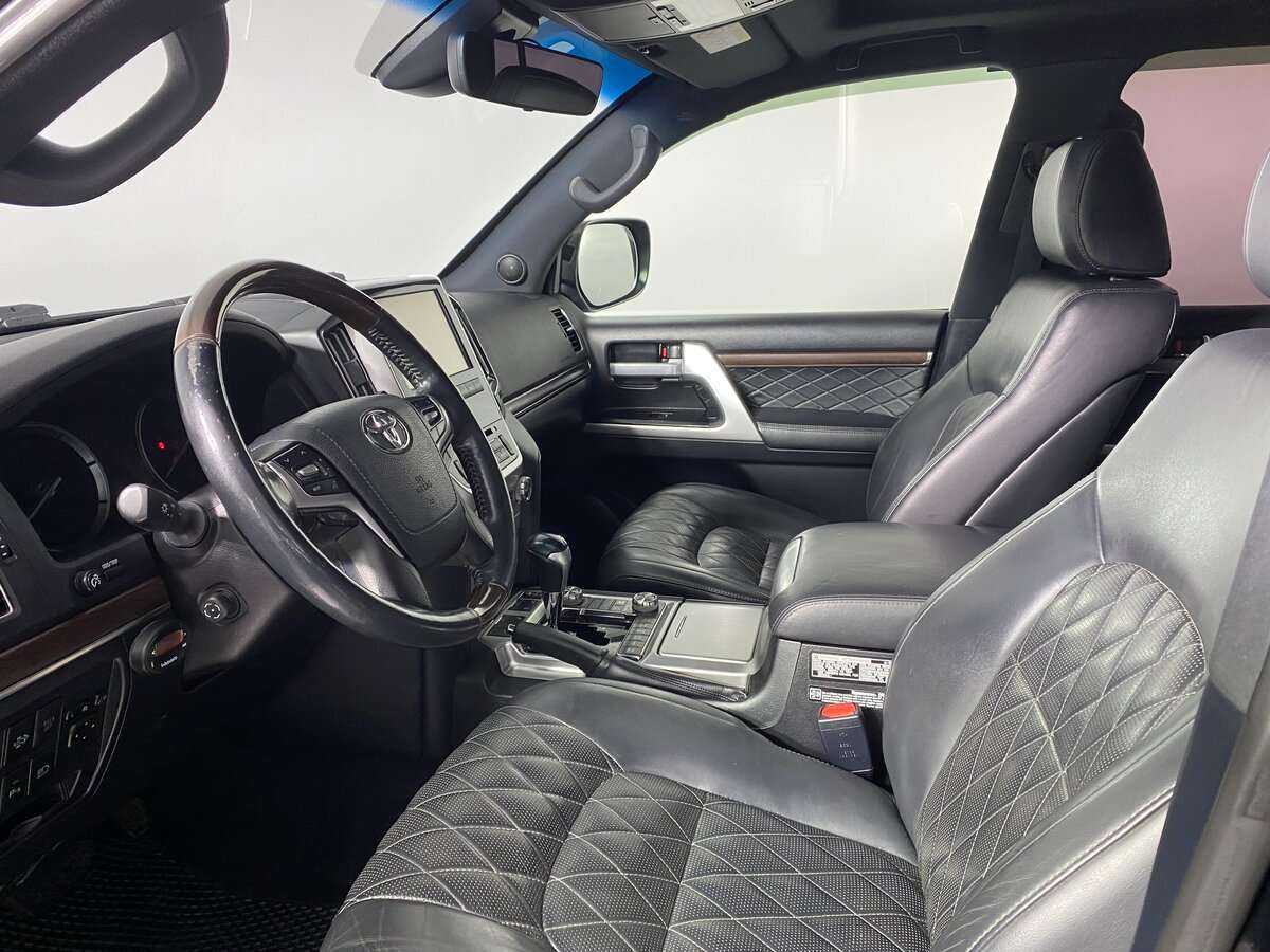 Toyota Land Cruiser, 2017 - 200 149 км. | Фото №5