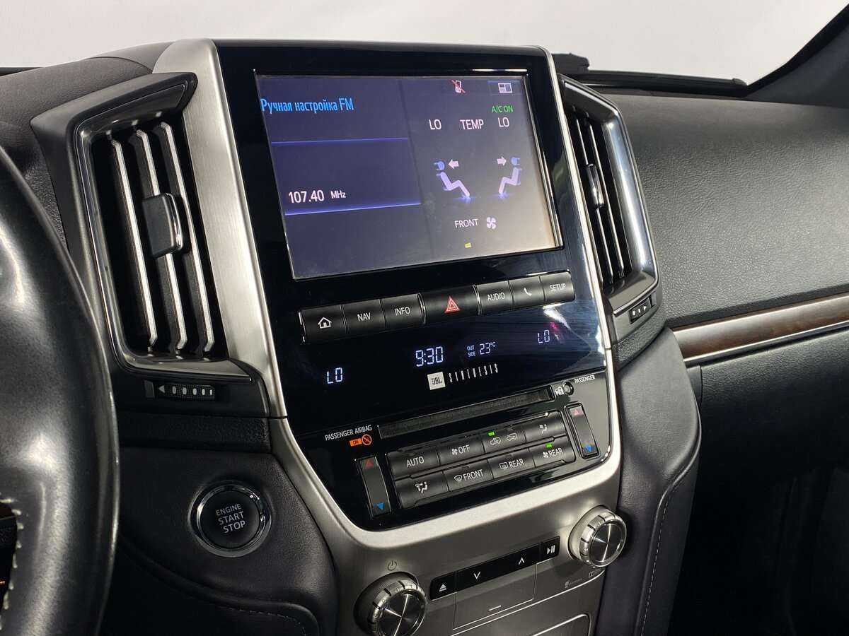 Toyota Land Cruiser, 2017 Фото №13