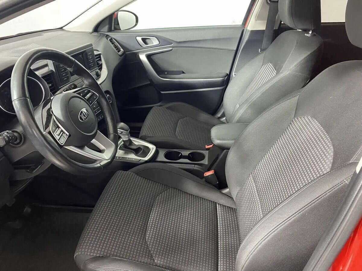 Kia Ceed, 2020 Фото №9