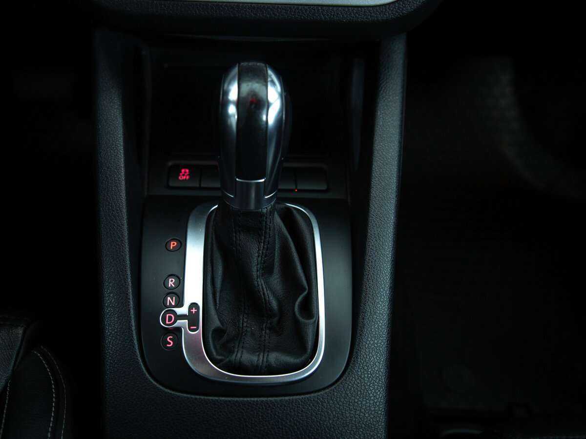 Volkswagen Scirocco, 2011 Фото №15