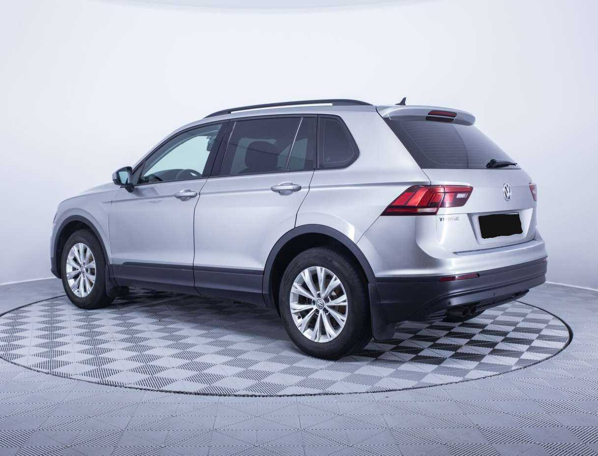 Volkswagen Tiguan, 2020 - 49 608 км. | Фото №7