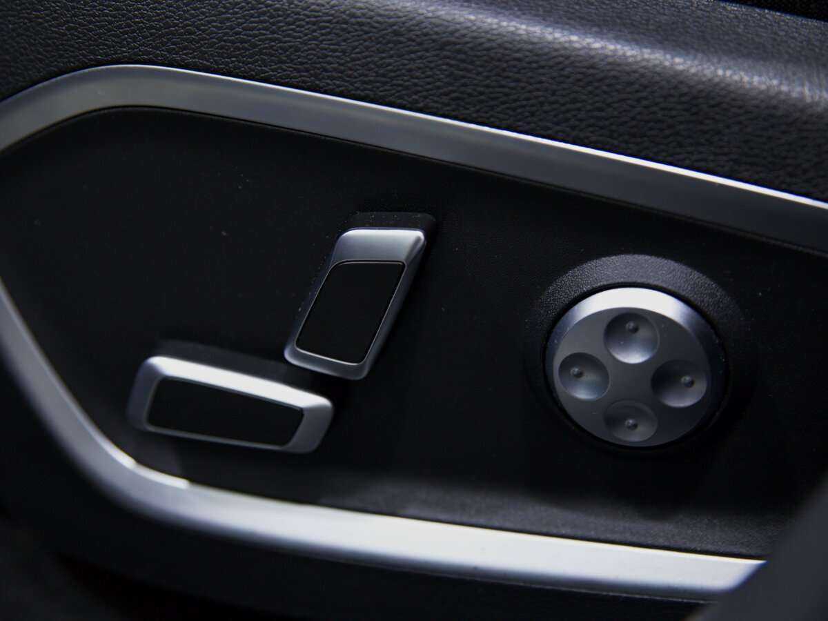 Geely Tugella, 2023 Фото №12