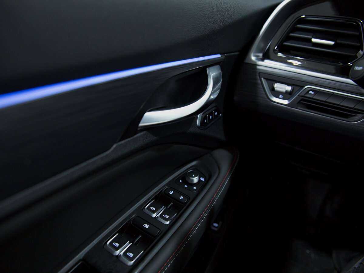 Geely Tugella, 2023 Фото №14