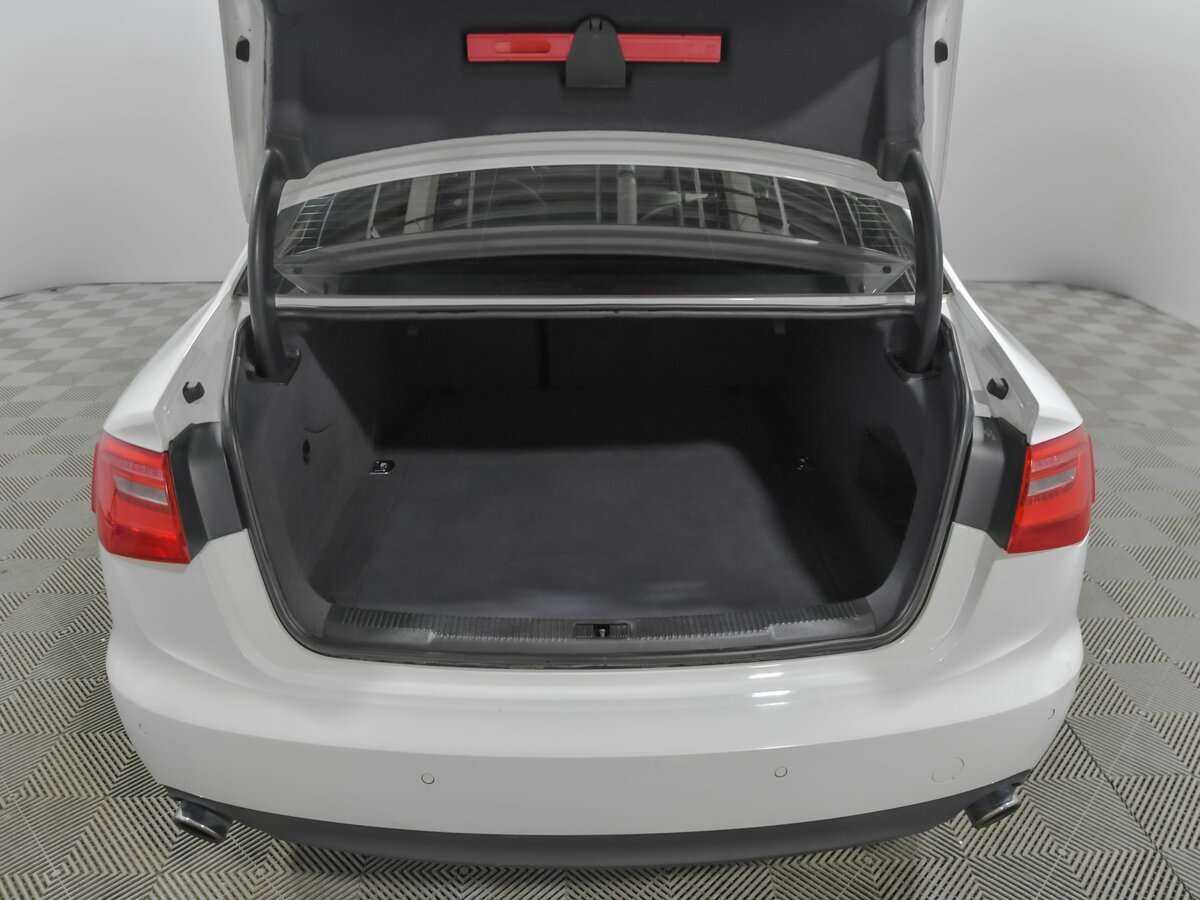 Audi A6, 2011 Фото №18