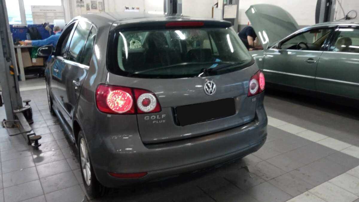 Volkswagen Golf Plus, 2011 - 197 512 км. | Фото №3