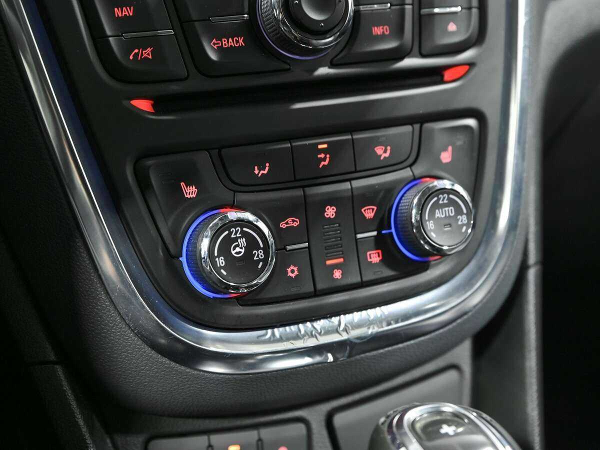 Opel Mokka, 2014 Фото №11