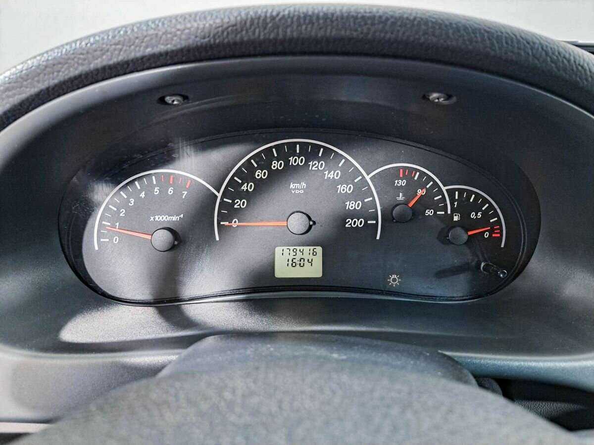 Lada (ВАЗ) Priora, 2010 Фото №11