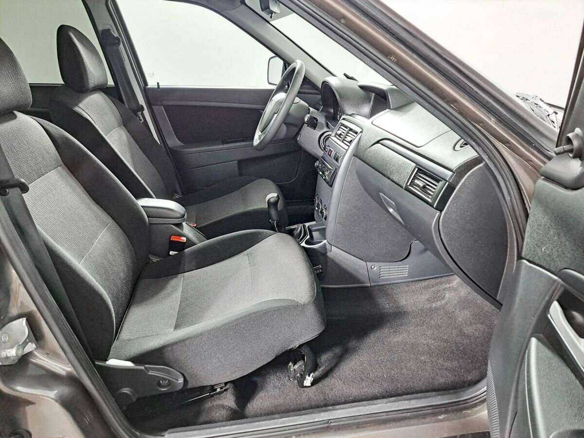 Lada (ВАЗ) Priora, 2017 Фото №11