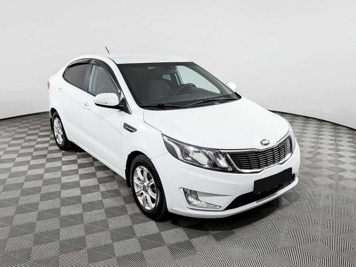 Kia Rio 5-speed, 2013 - 81 722 км. | Фото №3
