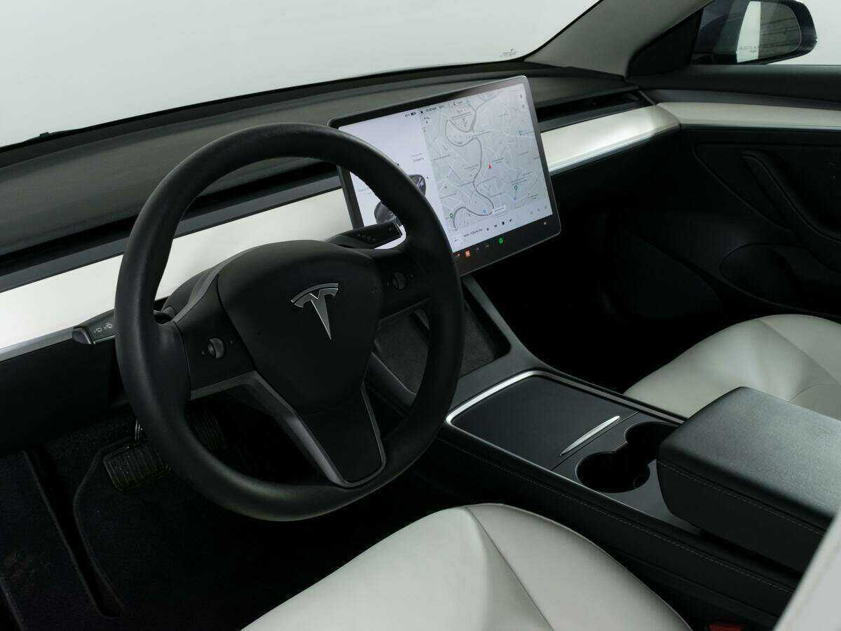 Tesla Model 3 Performance, 2022 Фото №17