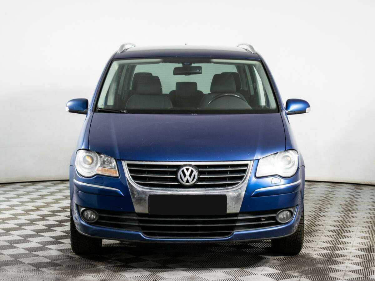 Volkswagen Touran, 2008 - 190 388 км. | Фото №2