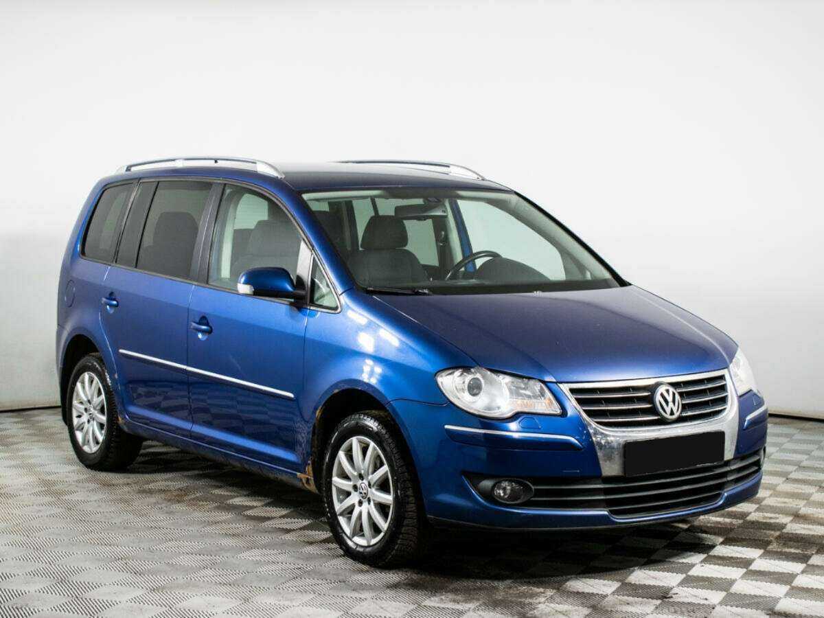 Volkswagen Touran, 2008 - 190 388 км. | Фото №3