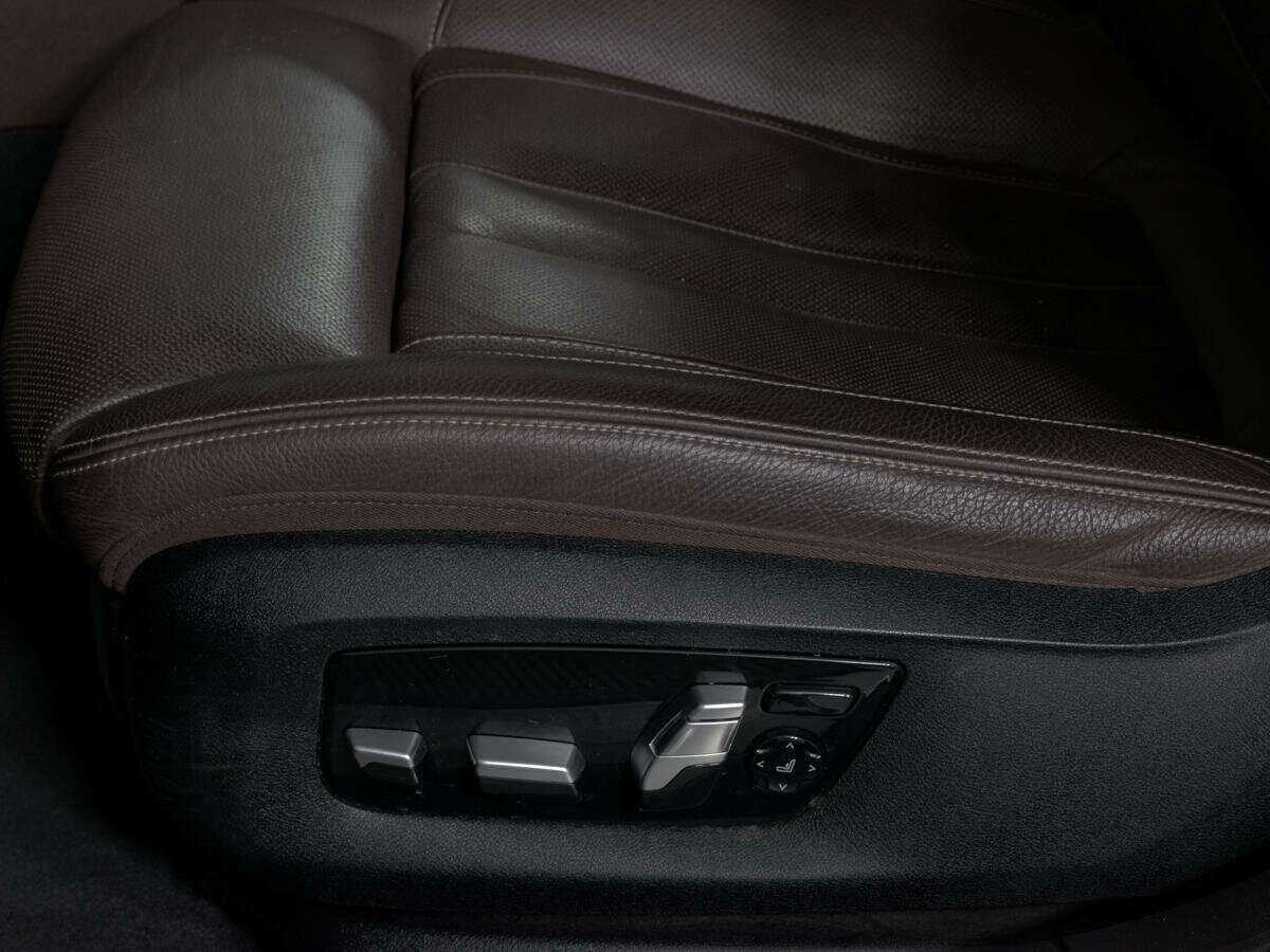 BMW 7 серии 730i, 2020 Фото №22