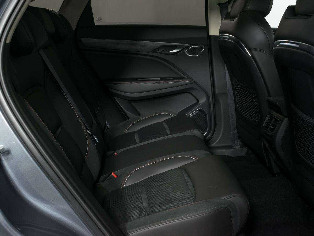 Geely Tugella, 2022 Фото №10