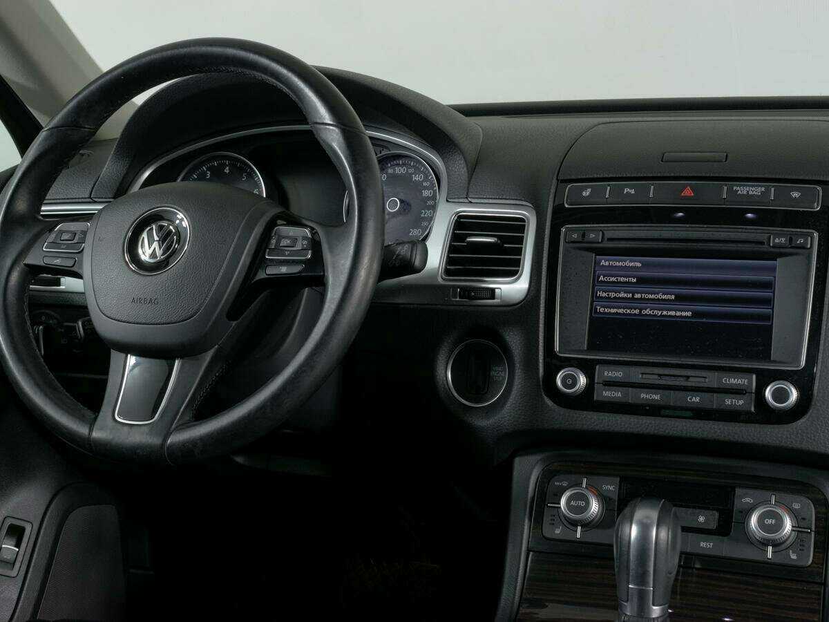 Volkswagen Touareg, 2015 Фото №11