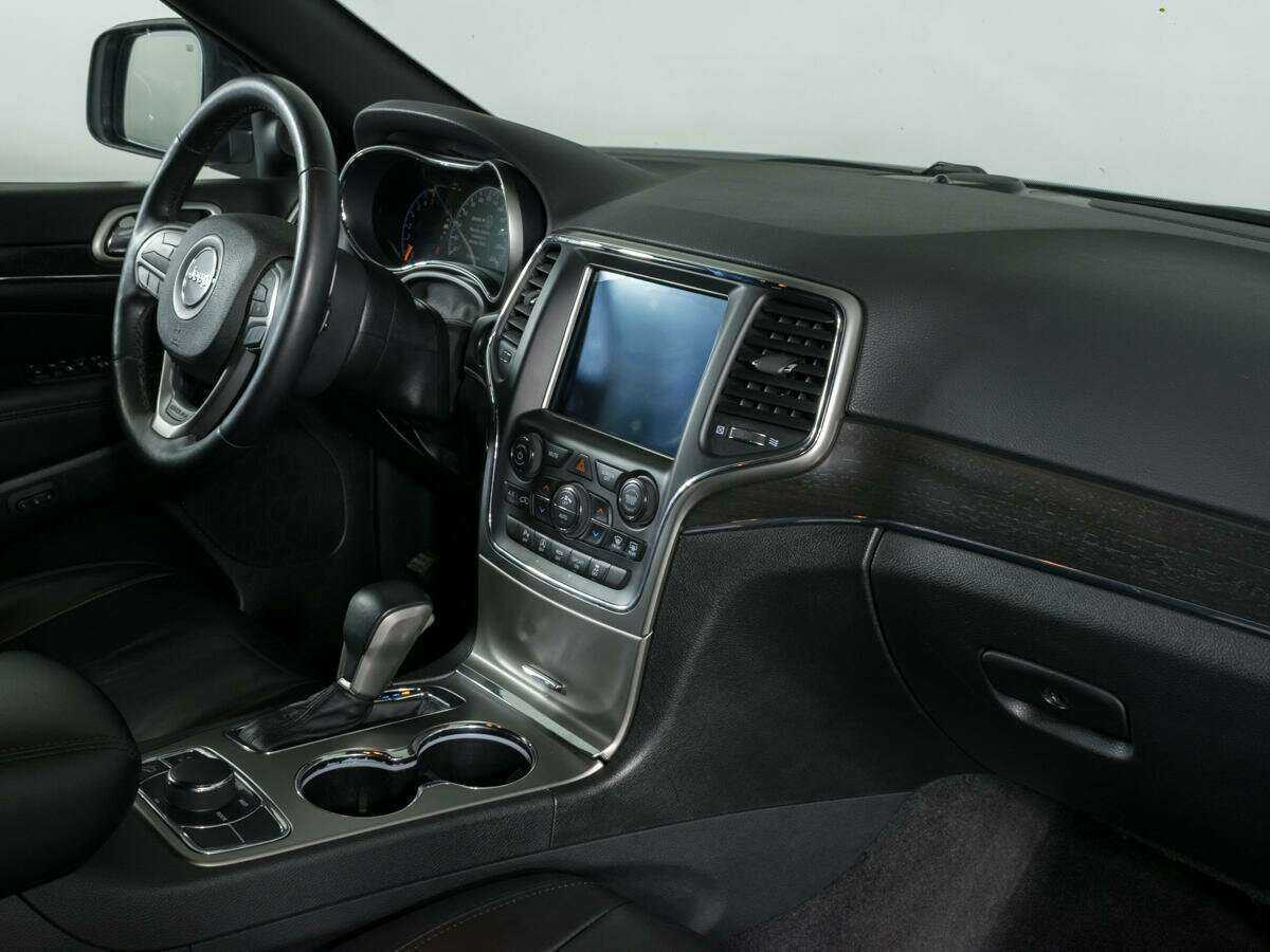 Jeep Grand Cherokee, 2017 Фото №9