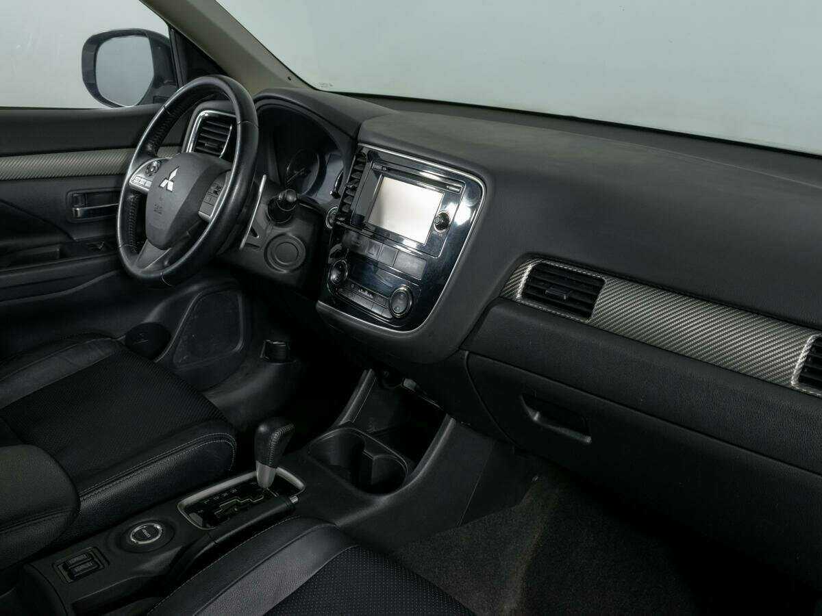 Mitsubishi Outlander, 2013 - 105 714 км. | Фото №8