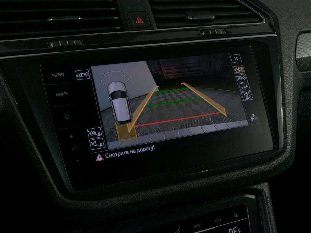 Volkswagen Tiguan, 2021 Фото №20