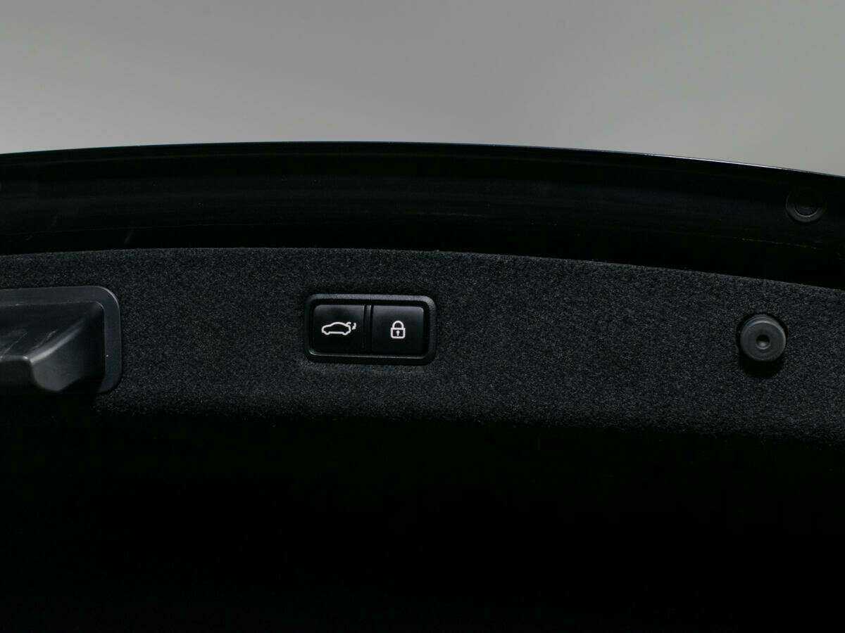 Genesis G90, 2017 Фото №9