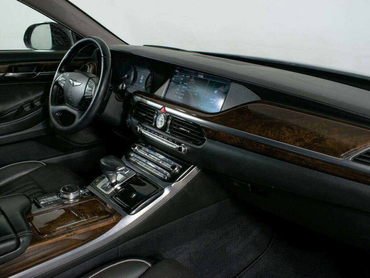 Genesis G90, 2017 Фото №10