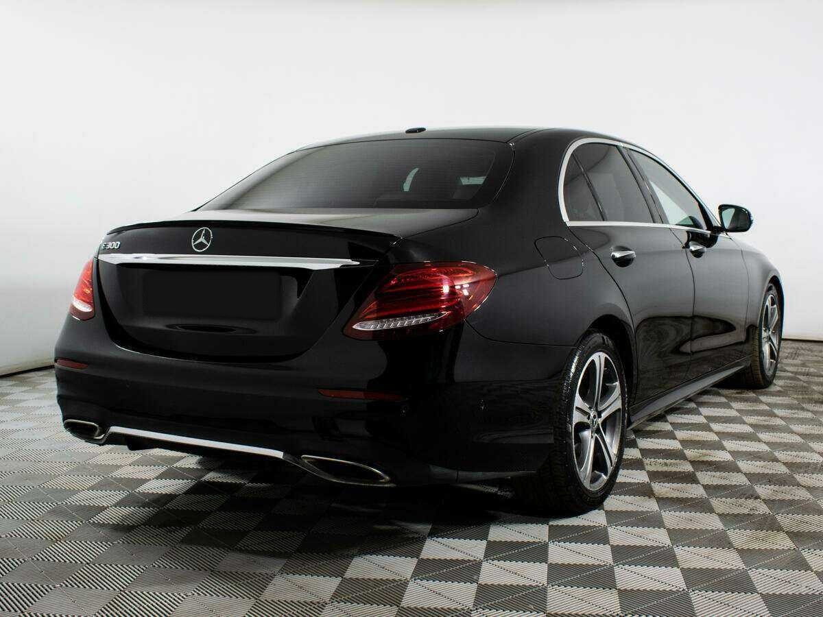 Mercedes-Benz E-Класс 300, 2017 - 129 604 км. | Фото №4