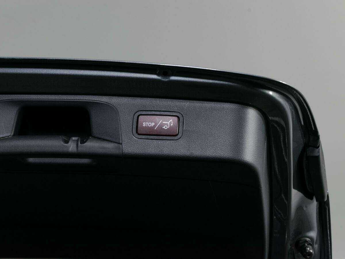 Mercedes-Benz GLC 250, 2019 Фото №8