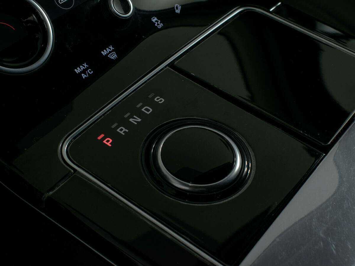 Land Rover Range Rover Velar, 2018 Фото №18