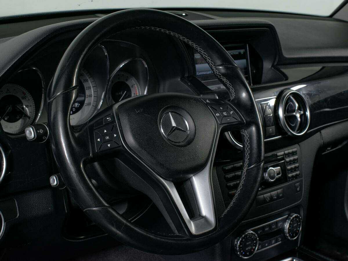 Mercedes-Benz GLK-Класс 300, 2012 Фото №16