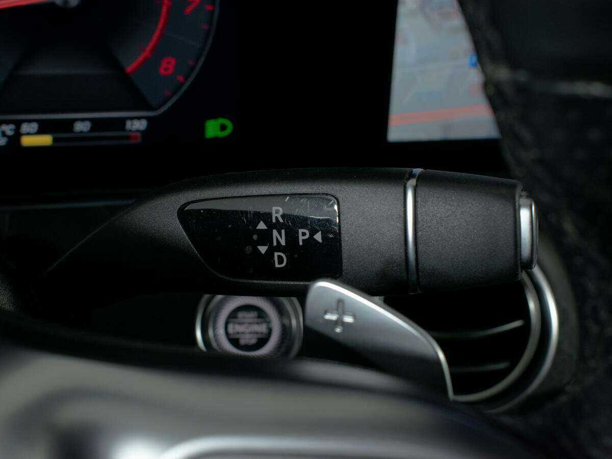 Mercedes-Benz E-Класс 200, 2019 Фото №15