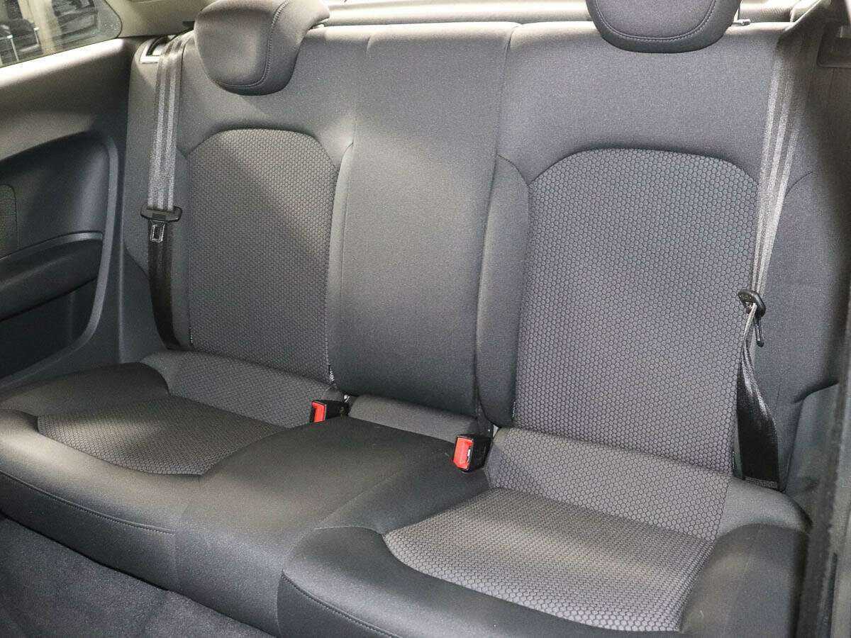 Audi A1, 2011 Фото №9