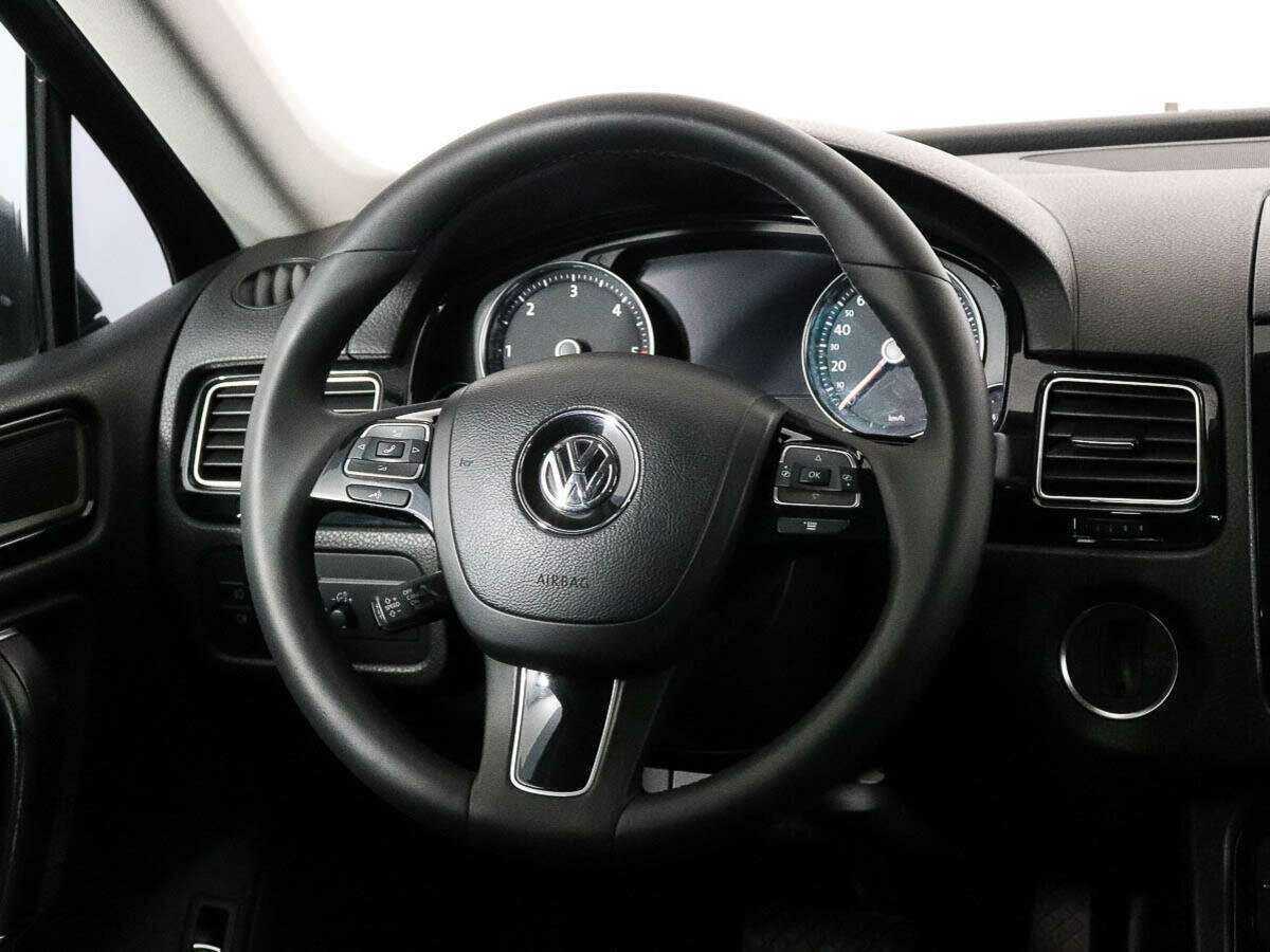 Volkswagen Touareg, 2010 Фото №11