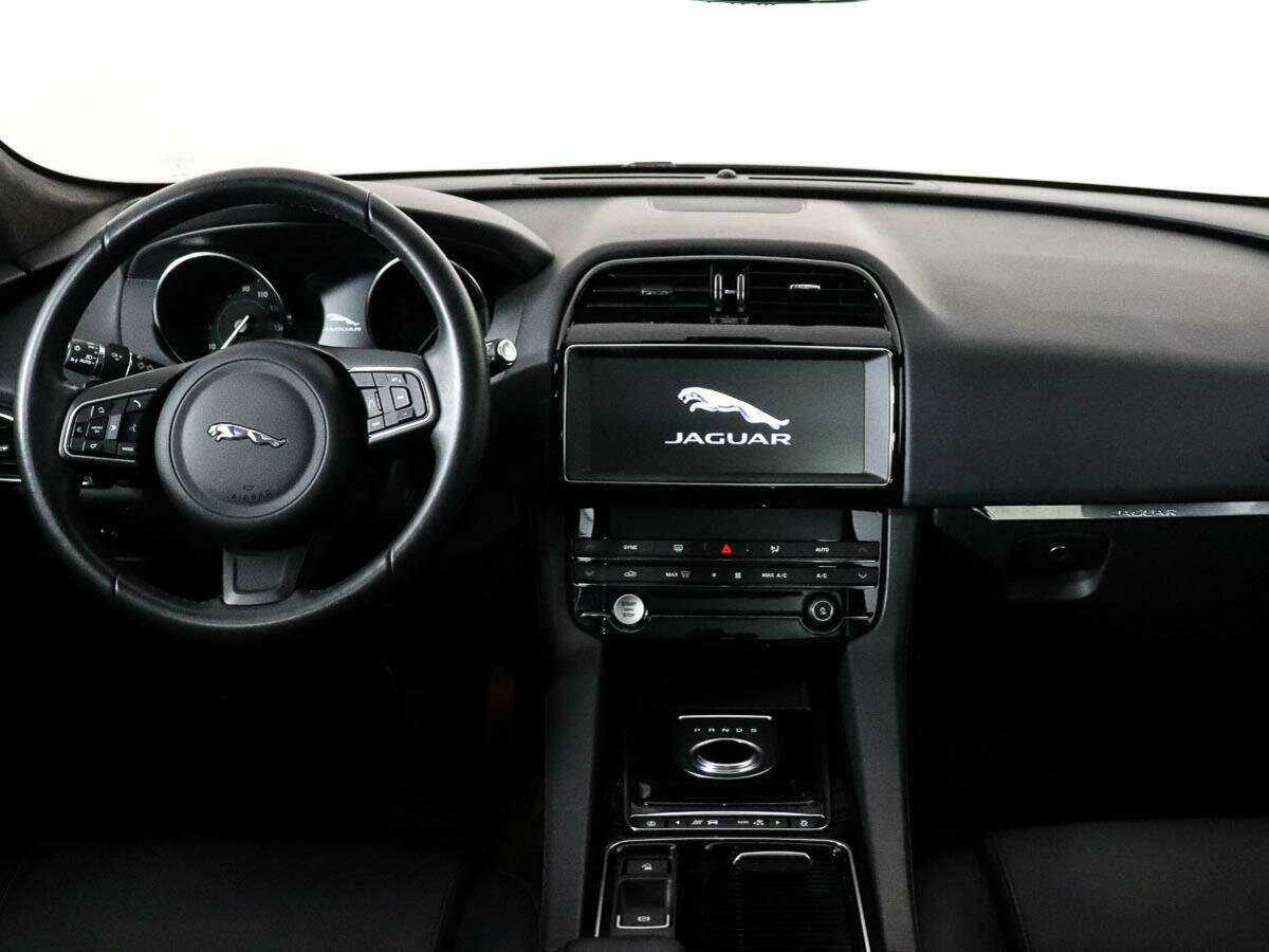 Jaguar F-Pace, 2020 Фото №10