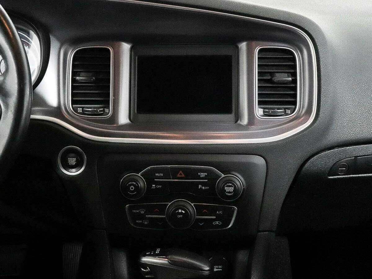 Dodge Charger, 2020 Фото №11