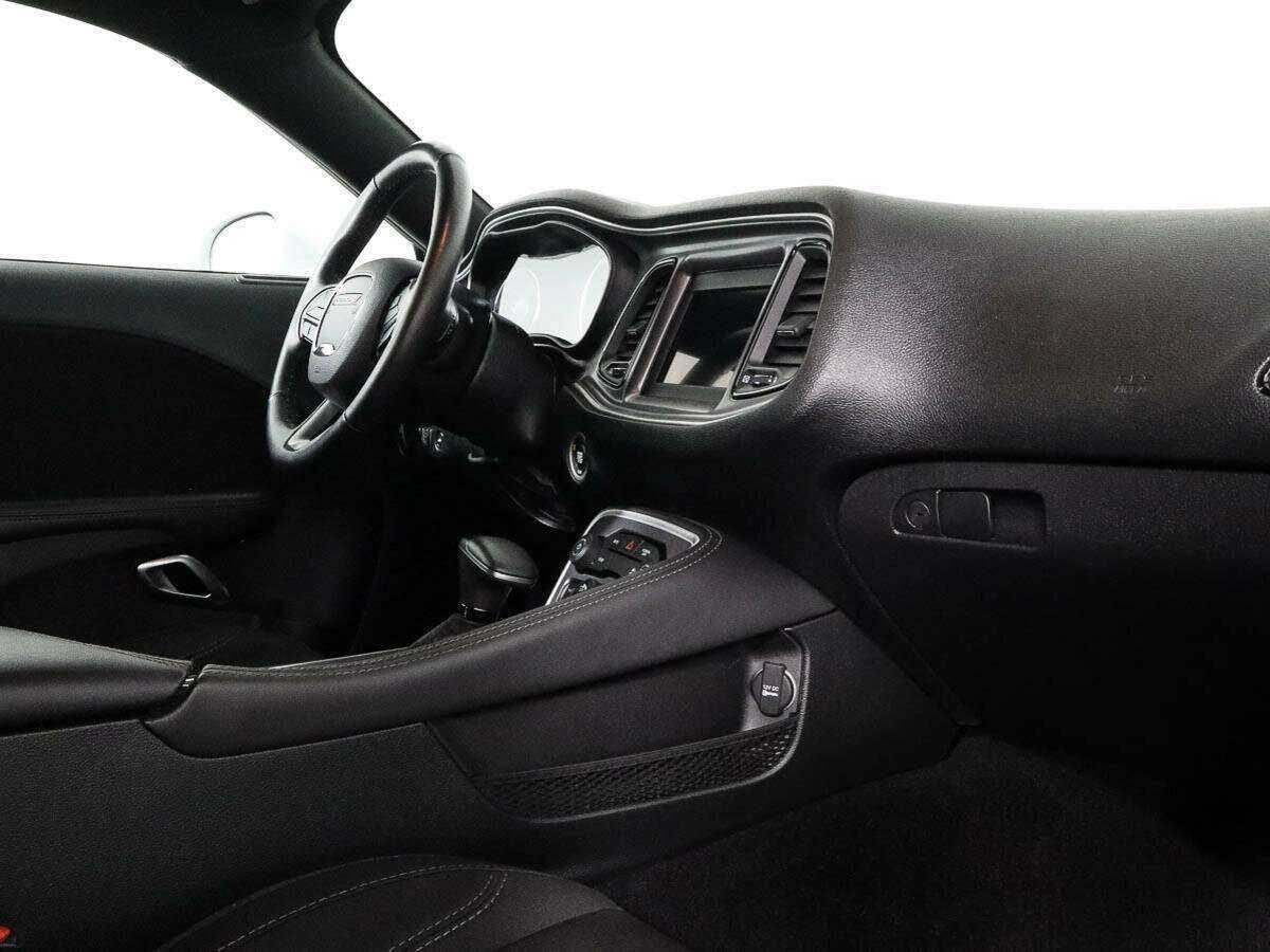 Dodge Challenger, 2019 - 61 169 км. | Фото №7