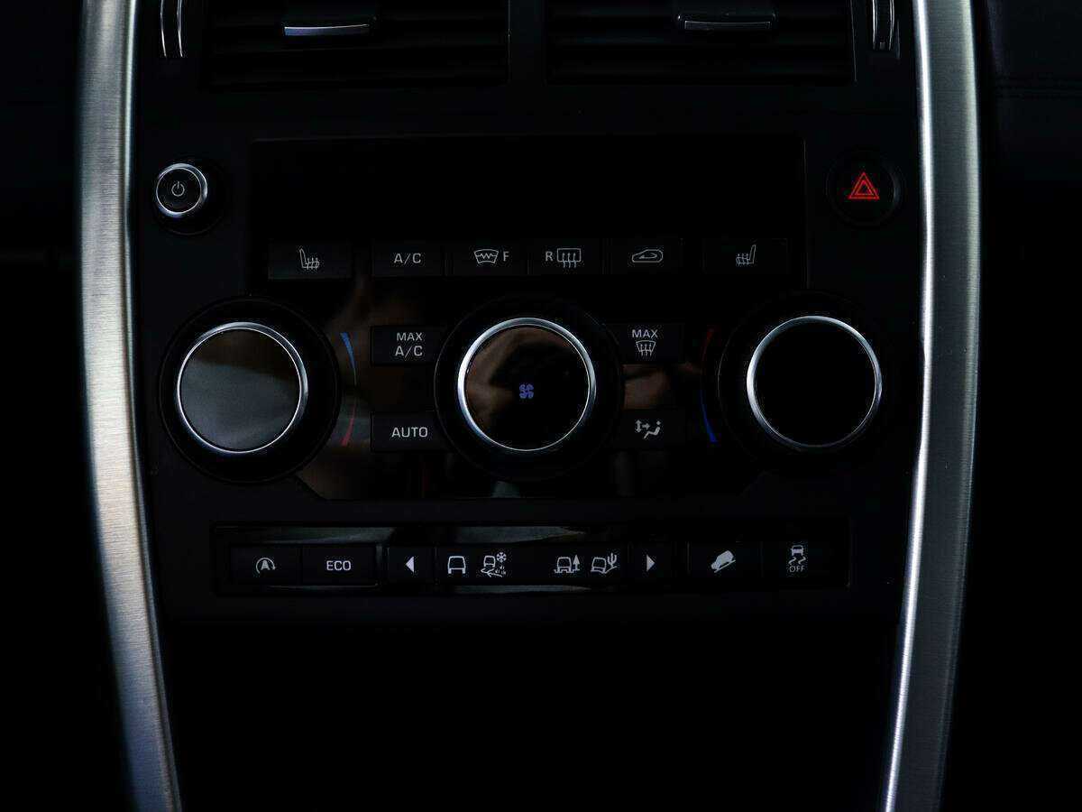 Land Rover Discovery Sport, 2016 Фото №18