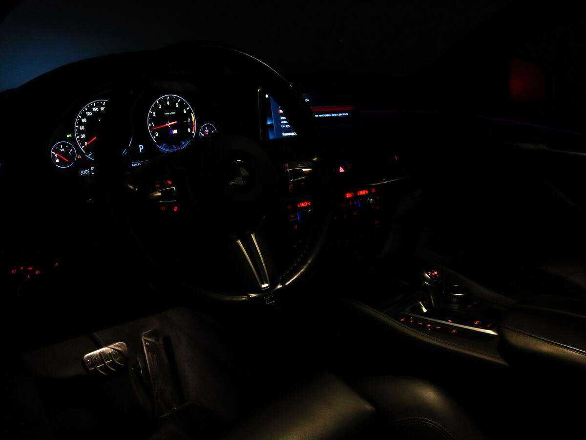 BMW X6 M, 2018 Фото №14