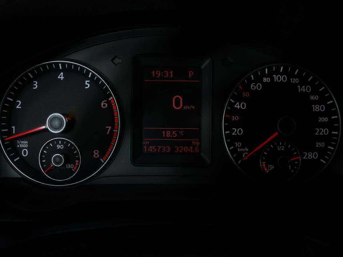 Volkswagen Scirocco, 2011 Фото №11